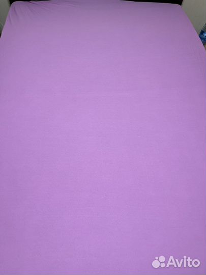 Простынь на резинке 140 200
