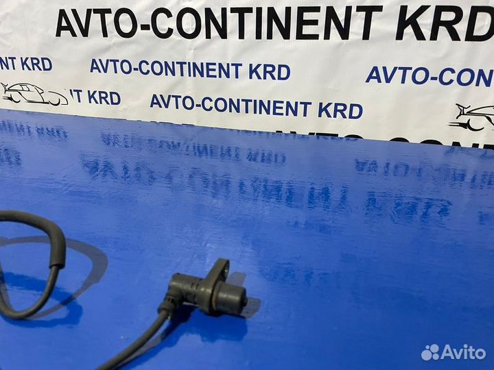 Датчик abs передний правый Toyota Camry ACV40 2AZ