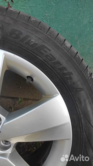 Yokohama BluEarth AE50 2.25/4.5 R4