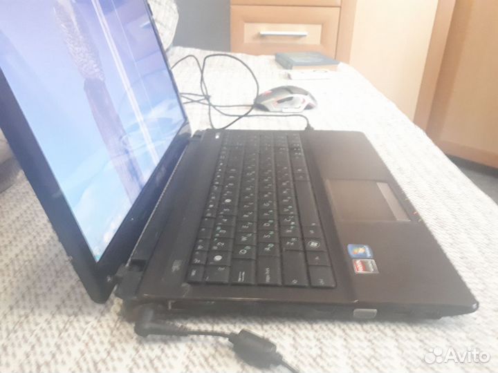 Продам ноутбук бу
