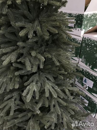 Елка искусственная