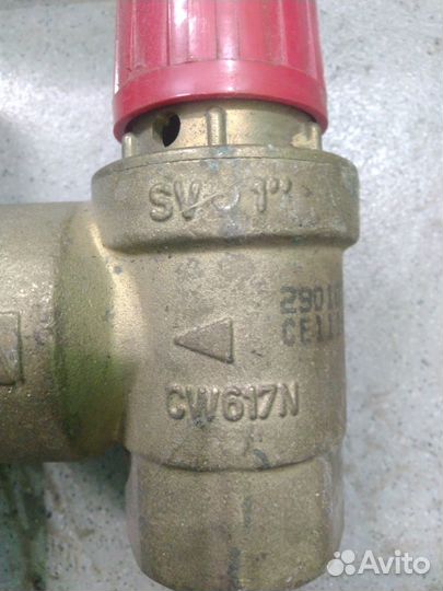 Предохранительный клапан Watts 1