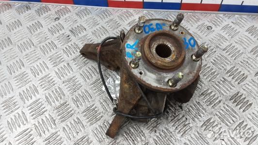 Ступица передняя правая hyundai trajet FO (CEA30N9