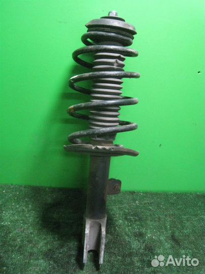 Стойка амортизатора передняя левая Citroen C4 Pic