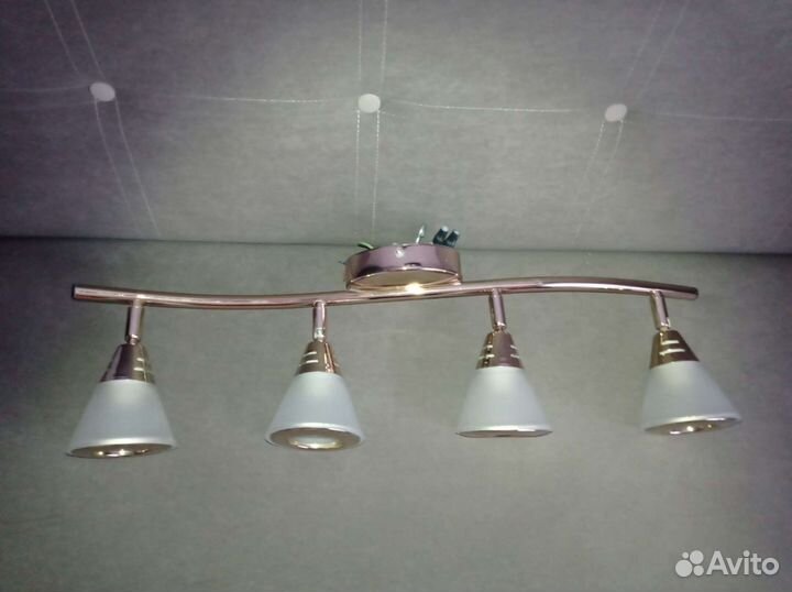 Люстра потолочная