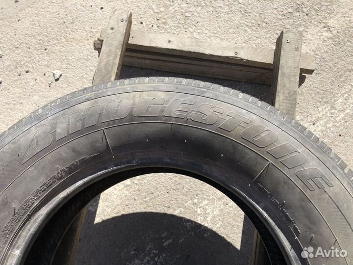 Bridgestone Dueler H/L 400 255/65 R17