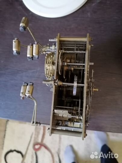 Большой механизм с четвертным боем