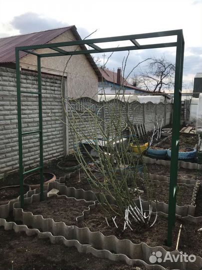 Пергола, арка садовая