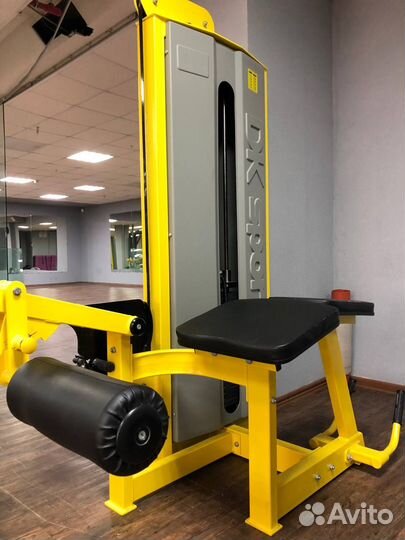 Сгибания ног лёжа и др. силовые тренажёры