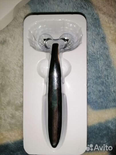 Массажер для лица