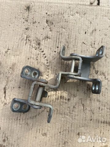 Петли багажника Suzuki Grand Vitara 2