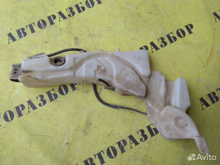 Бачок омывателя лобового стекла Ford Focus 2