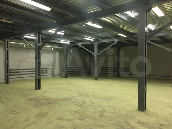 Склад, 300 м²