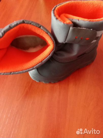 Резиновые сапожки