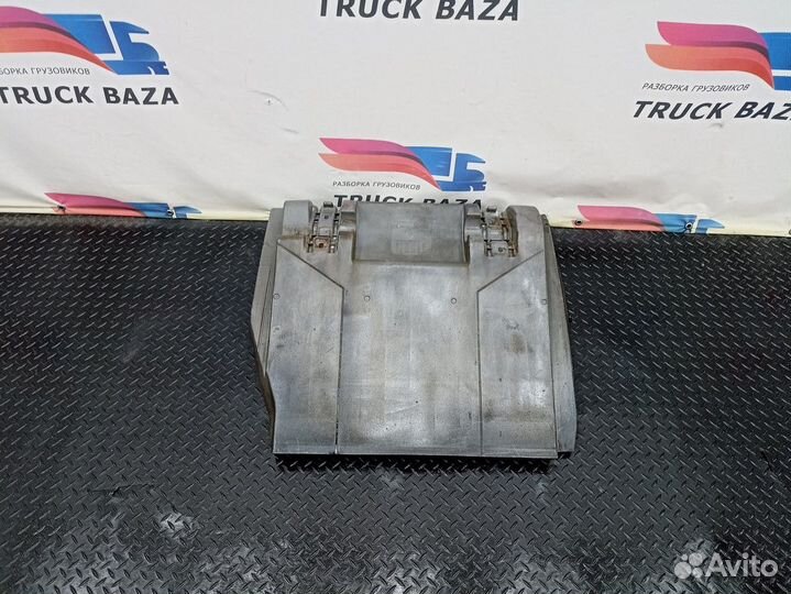 9305200019 Крыло заднее левое передняя часть