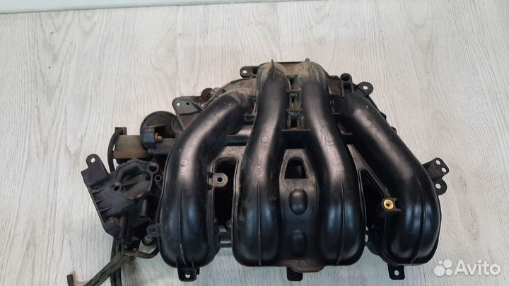 Впускной коллектор Ford Focus 2 1.8, 2.0 Volvo S40