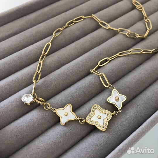 Колье LV в стиле Louis Vuitton