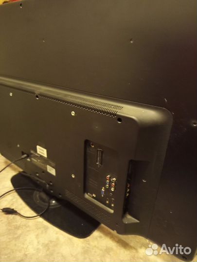 Телевизор на запчасти