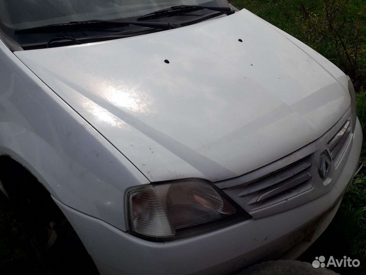 Капот на рено логан