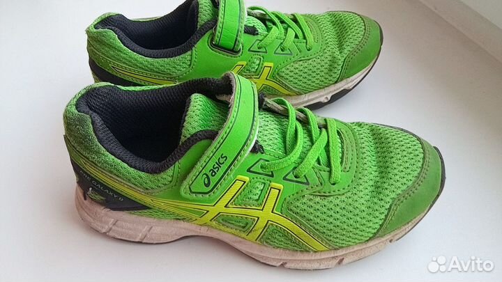 Кроссовки детские Asics 29