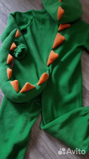 Новогодний костюм Кенгуруми динозаврик