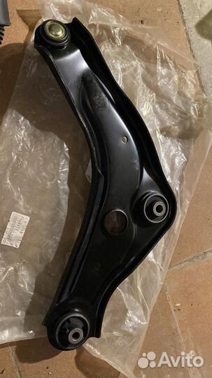 Рычаг нижний правый Ниссан Кашкай J11 2014-2022