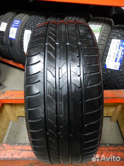 Goodyear EfficientGrip 225/45 R18