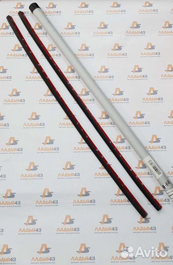 Водостоки (дефлектр) лобового стекла Веста-Ларгус