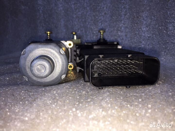 Моторчик стеклоподъемника Фольксваген Пассат Б5