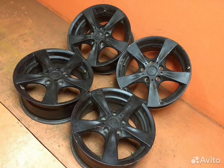 4 шт. Диски - диаметр 15 PCD 5х114,3