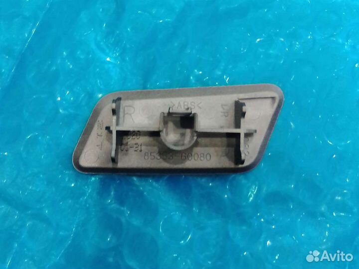 Крышка форсунки омывателя Lexus Lx570 правая 15-21