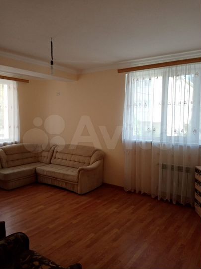 2-к. квартира, 65 м², 1/7 эт.