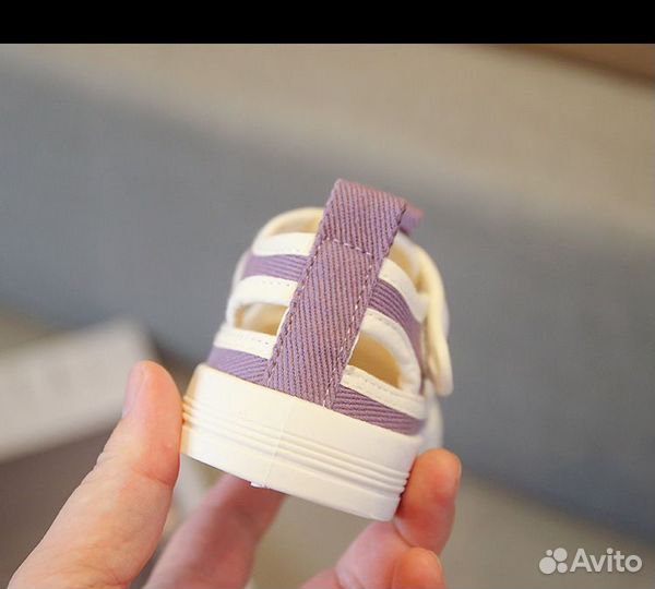 Сандали детские