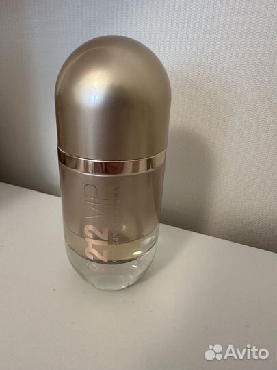 Духи carolina herrera 212 vip rose
