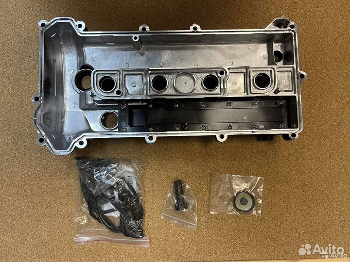 Алюминиевая клапанная крышка Мазда 2.0