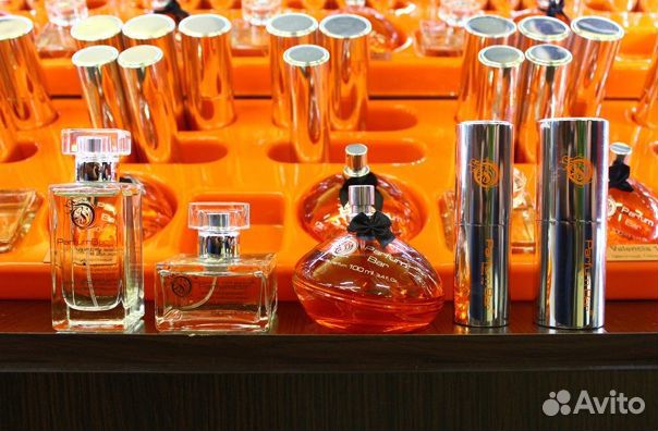 Parfum Bar (около 40 ароматов)