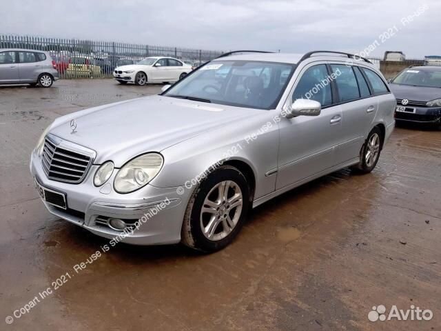 Щеткодержатель 3-5-й двери mercedes benz E-class W
