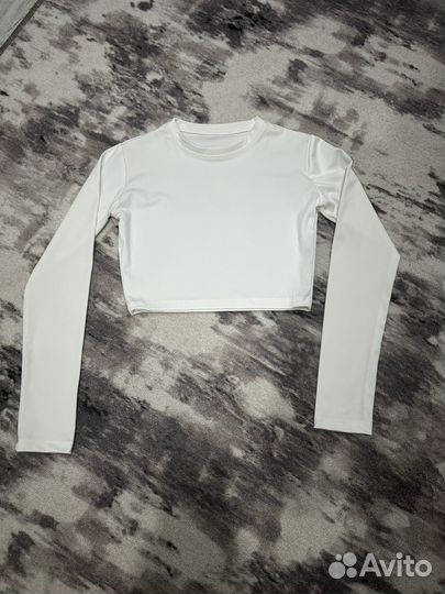 Топ с длинным рукавом