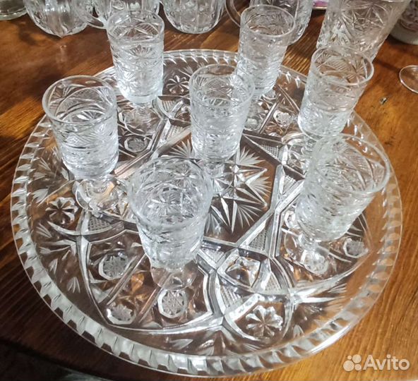 Вазы. Блюдо. Хрусталь