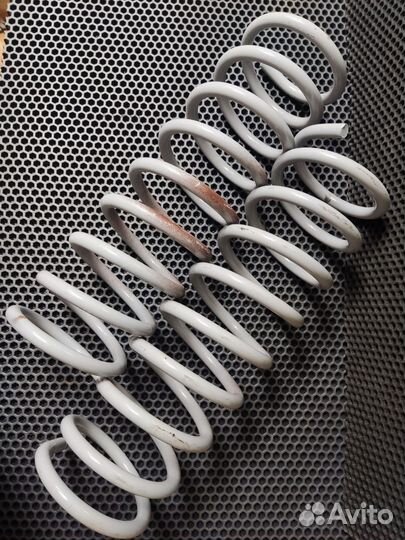 Пружины задние Ваз 2123 Нива Шевроле Новые