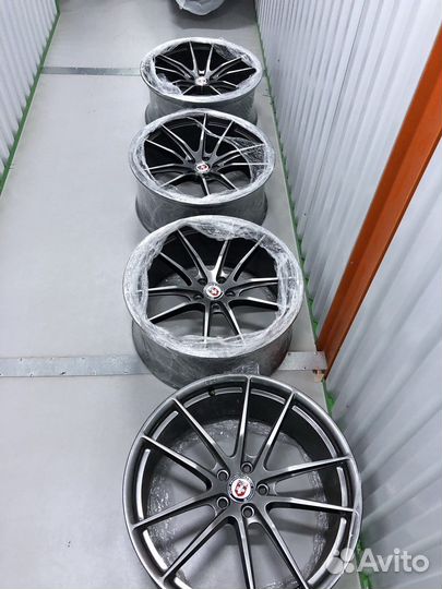 Кованные диски HRE с резиной