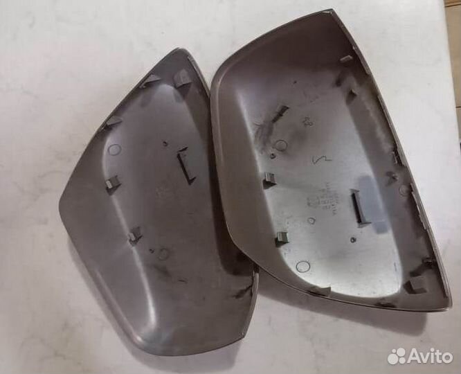 Крышки боковых зеркал Land Cruiser 200.Оригинал
