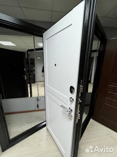 Тёплая входная дверь с бесплатной доставкой