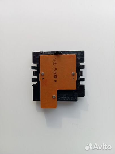 Кнопки включения / управления Sony KDL-32W705C