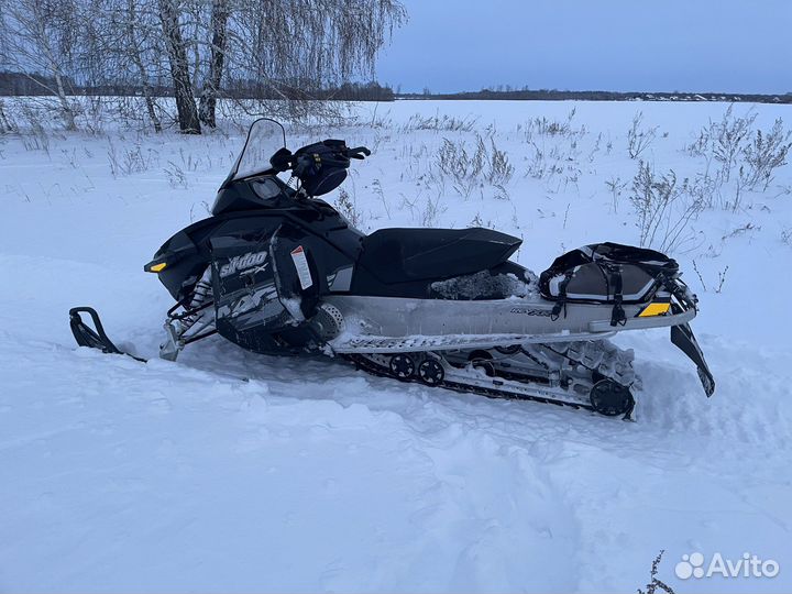 BRP MXZ renegade X 1200