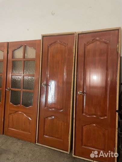 Двери межкомнатные деревянные