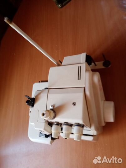 Оверлок Агат Don Lock 54D5 на запчасти