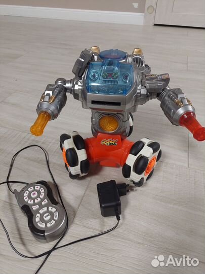 Робот на радиоуправлении robot fighter