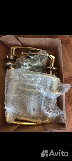 Дверные ручки