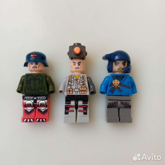 Мини-фигурки из конструктора Лего в коллекцию